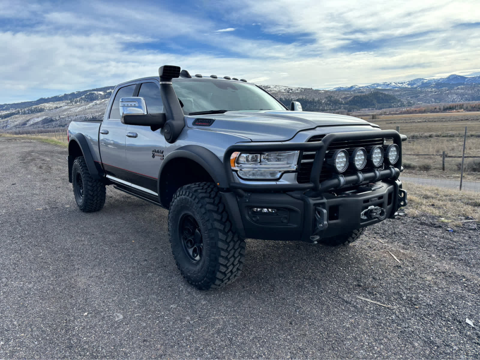 Used 2023 RAM 3500 Limited image 11