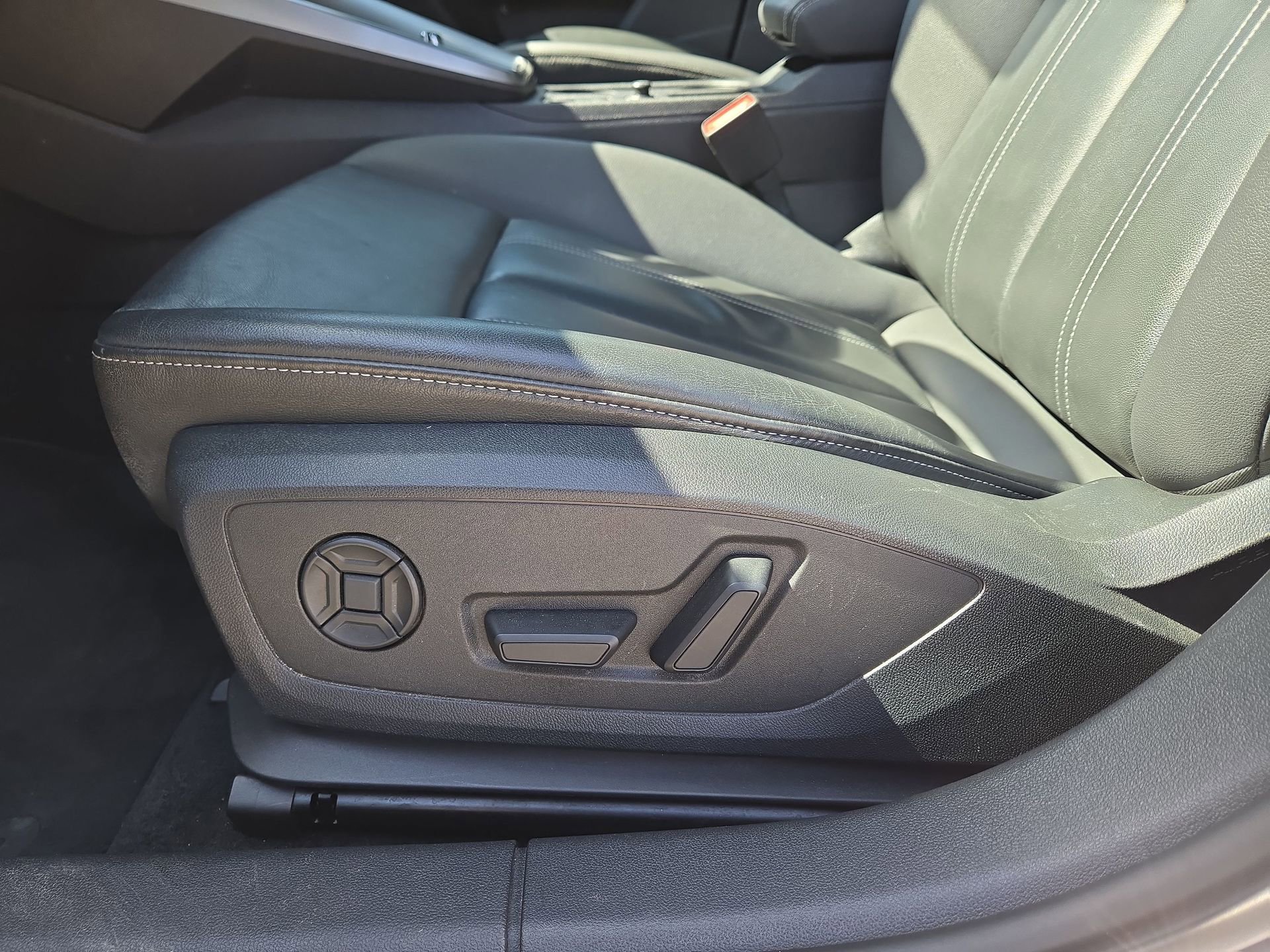 Certified 2024 Audi A3 2.0T Premium image 17