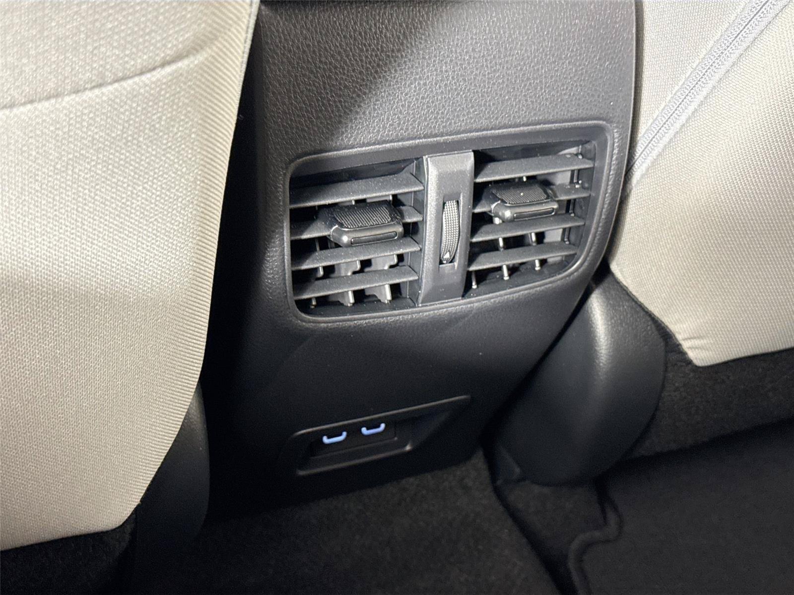 Certified 2025 Toyota Corolla Cross LE w/ Moonroof Package FWD image 50