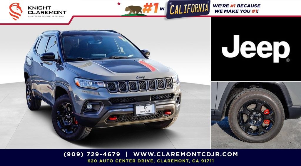 Used 2023 Jeep Compass Trailhawk w/ Trailer Tow Group AWD/4WD image 1