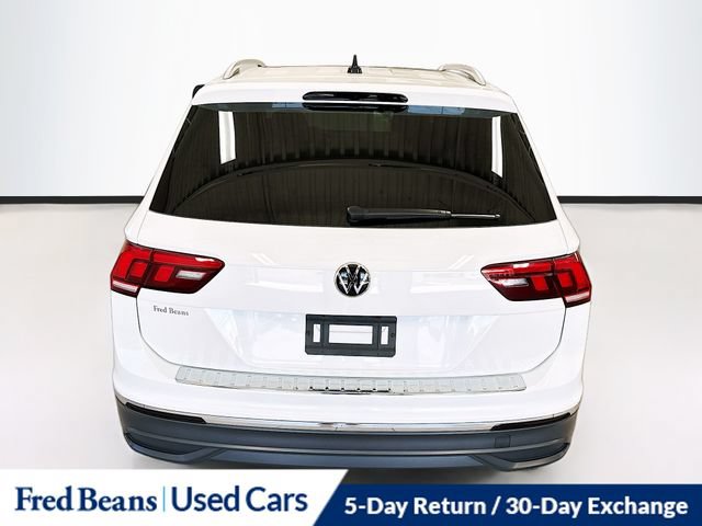 Used 2023 Volkswagen Tiguan SE FWD image 7