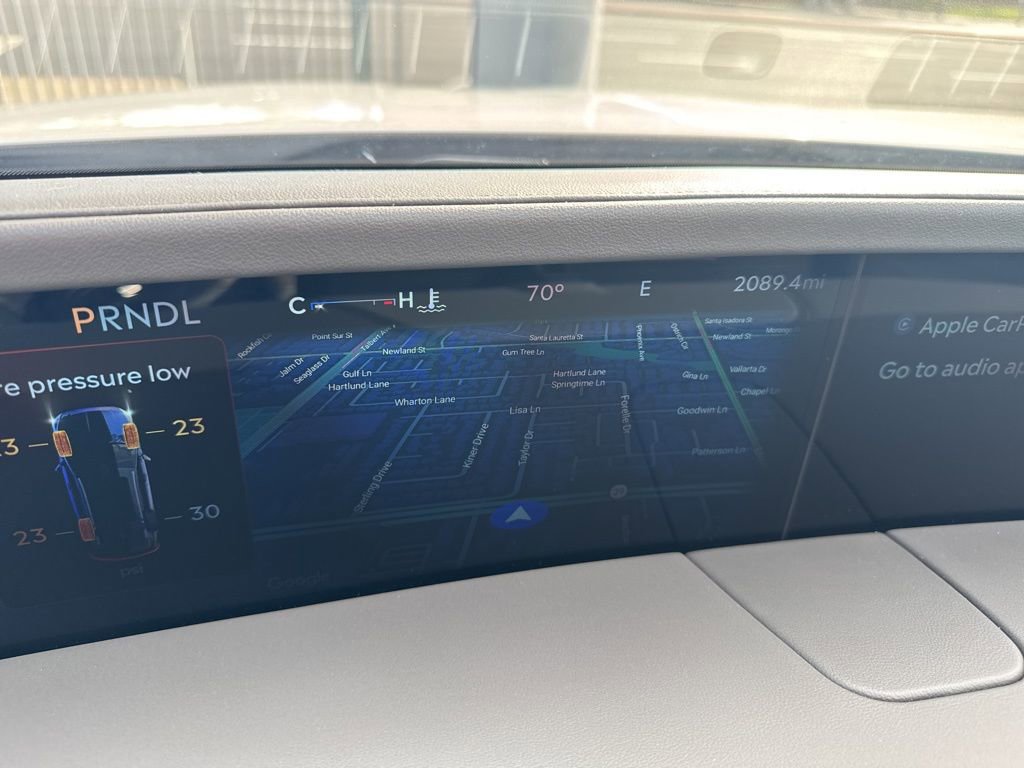 Used 2024 Lincoln Nautilus Premier w/ Equipment Group 102A image 21