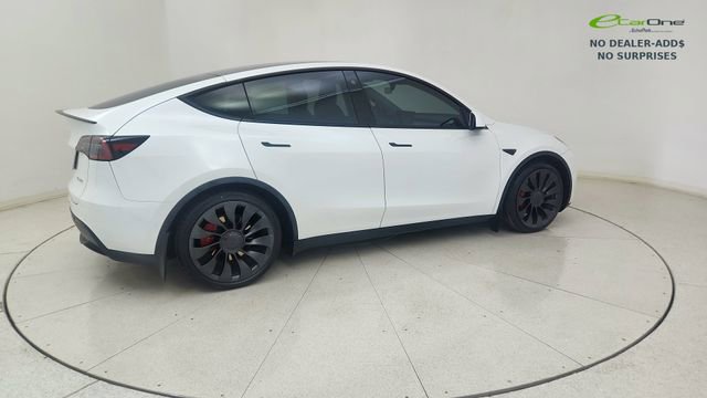 Used 2022 Tesla Model Y Performance AWD/4WD image 6