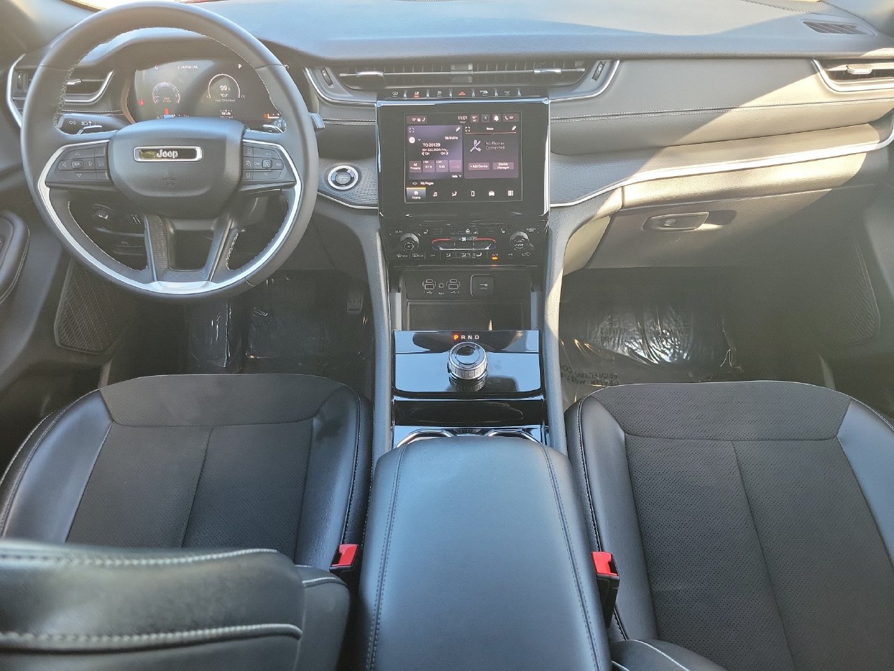 Used 2023 Jeep Grand Cherokee Altitude AWD/4WD image 14