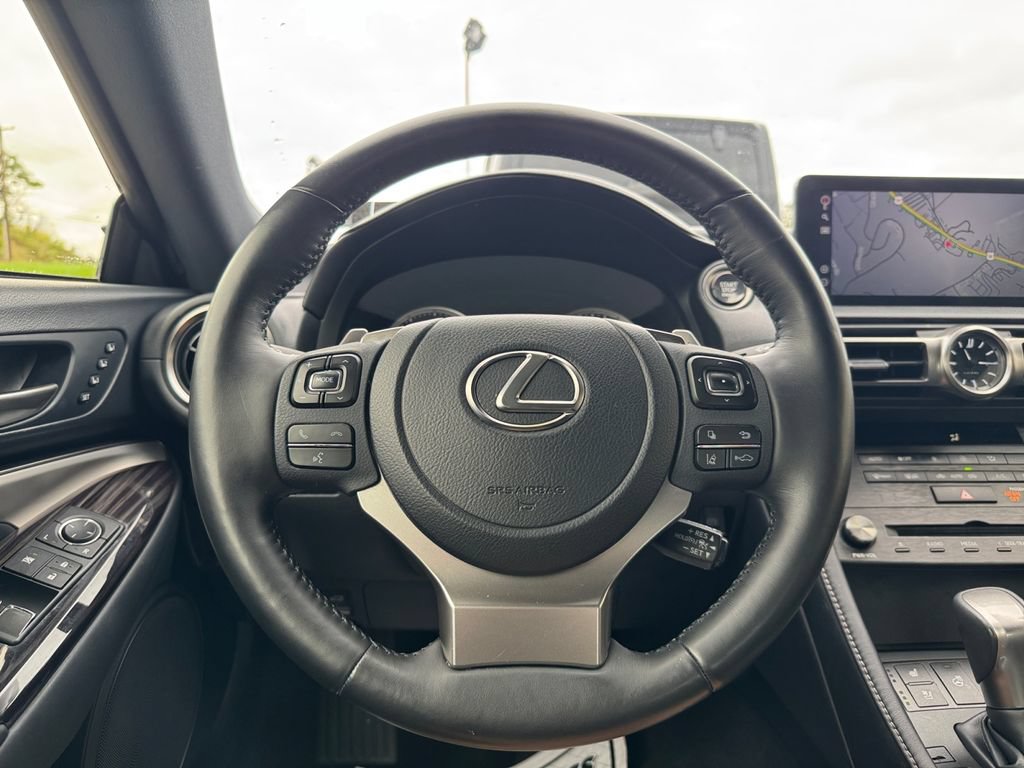 Used 2024 Lexus RC 300 AWD w/ Navigation Package image 15