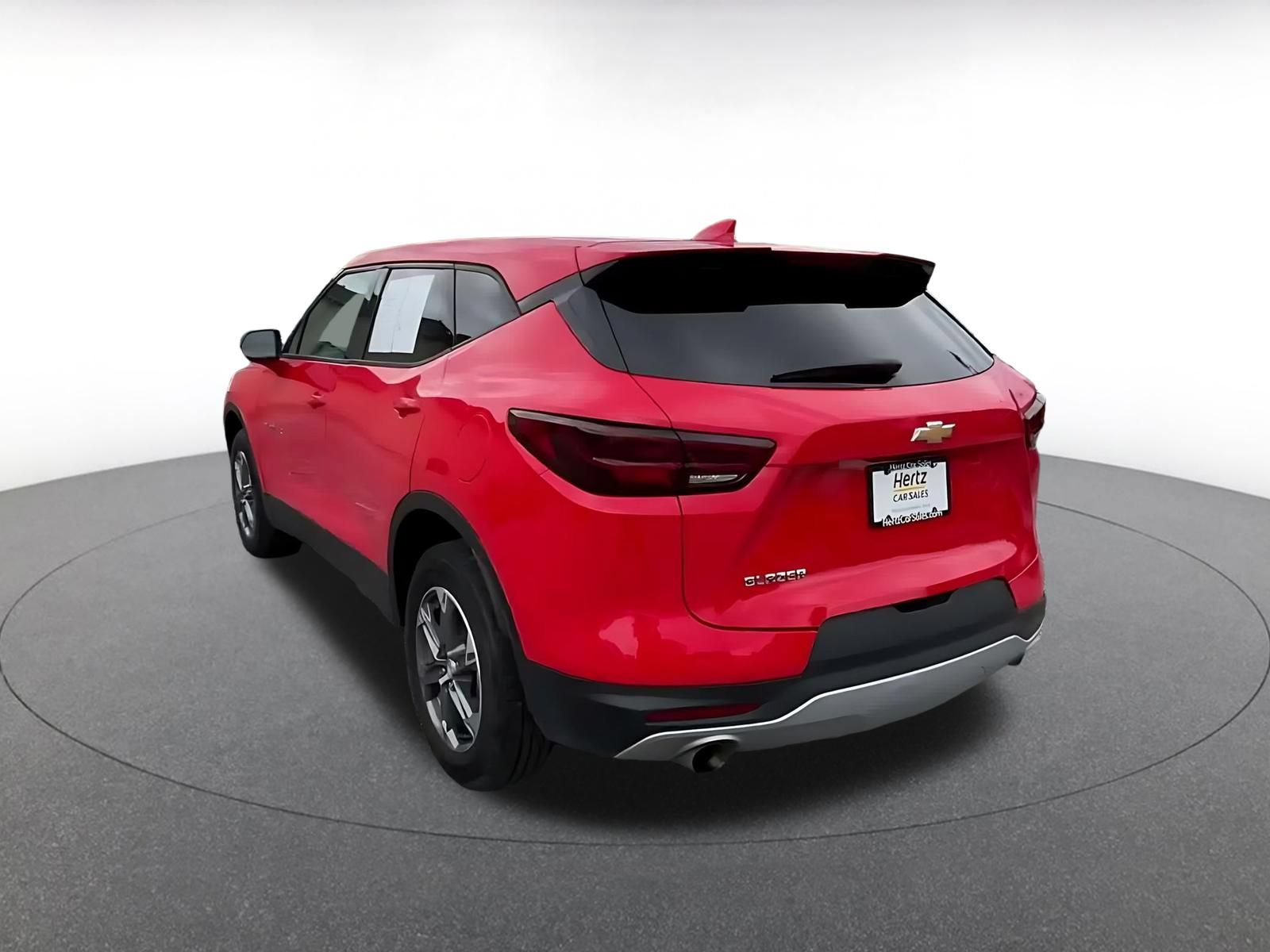 Used 2025 Chevrolet Blazer LT FWD image 10