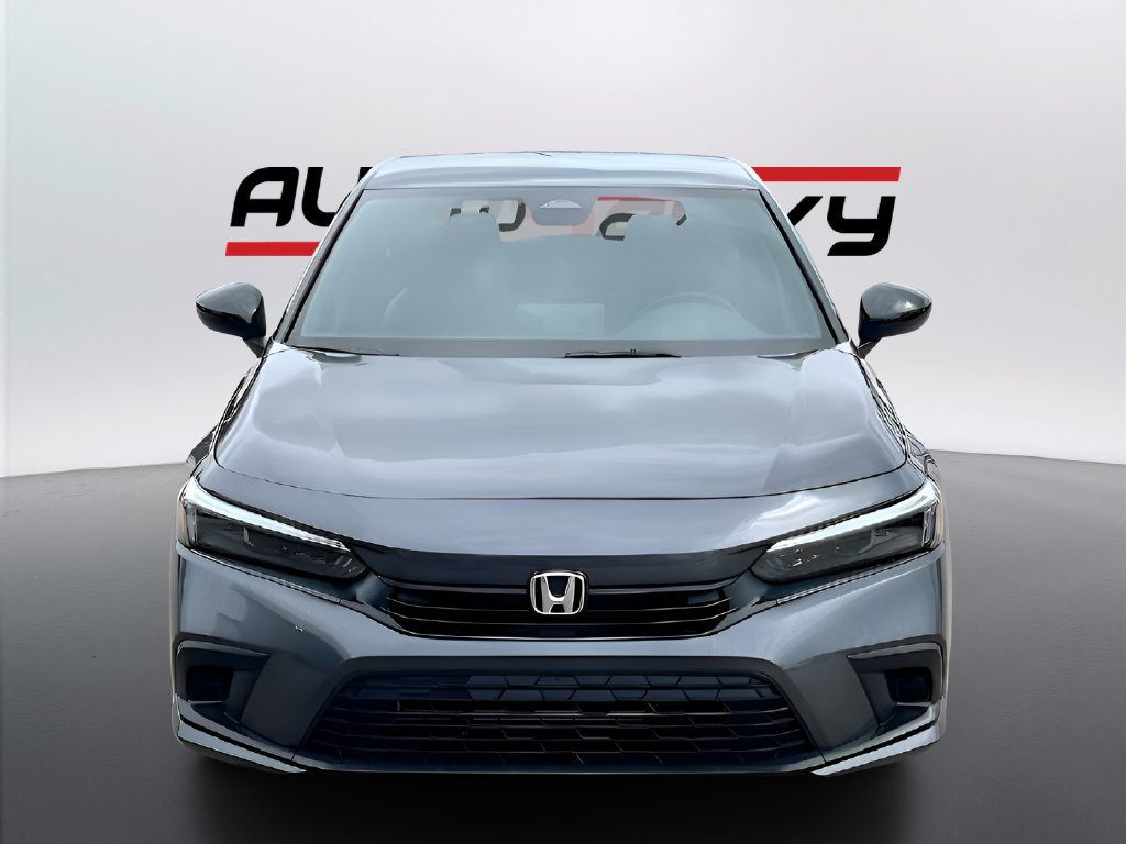 Used 2025 Honda Civic Sport image 2