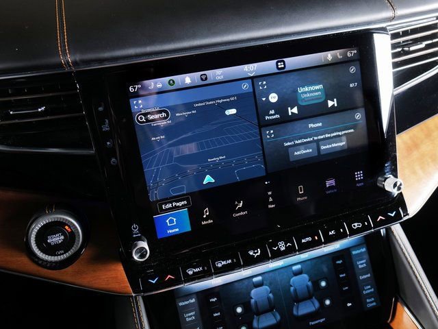 Used 2022 Jeep Grand Wagoneer Series III w/ Rear Seat Video Group 1 AWD/4WD image 15
