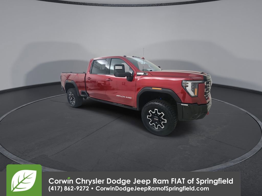 Used 2025 GMC Sierra 2500 AT4X AWD/4WD image 2