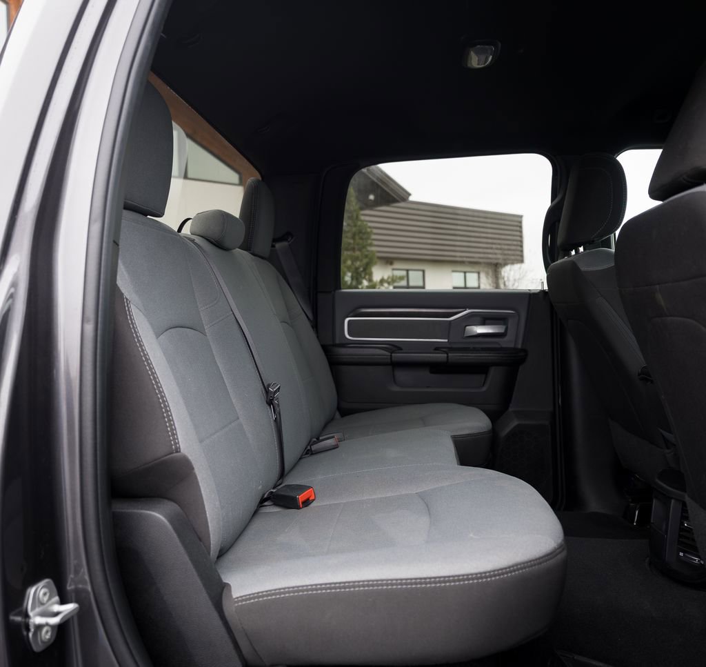 Used 2022 RAM 2500 Big Horn image 33