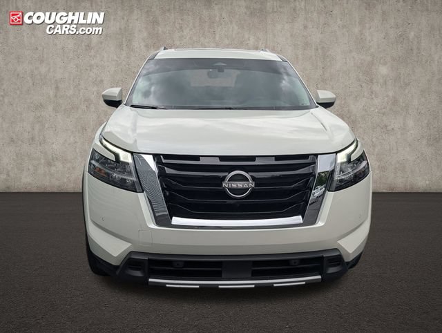 Certified 2023 Nissan Pathfinder SL w/ SL Premium Package AWD/4WD image 2