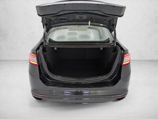 Used 2013 Ford Fusion Titanium w/ Titanium Driver Assist Pkg AWD/4WD image 6