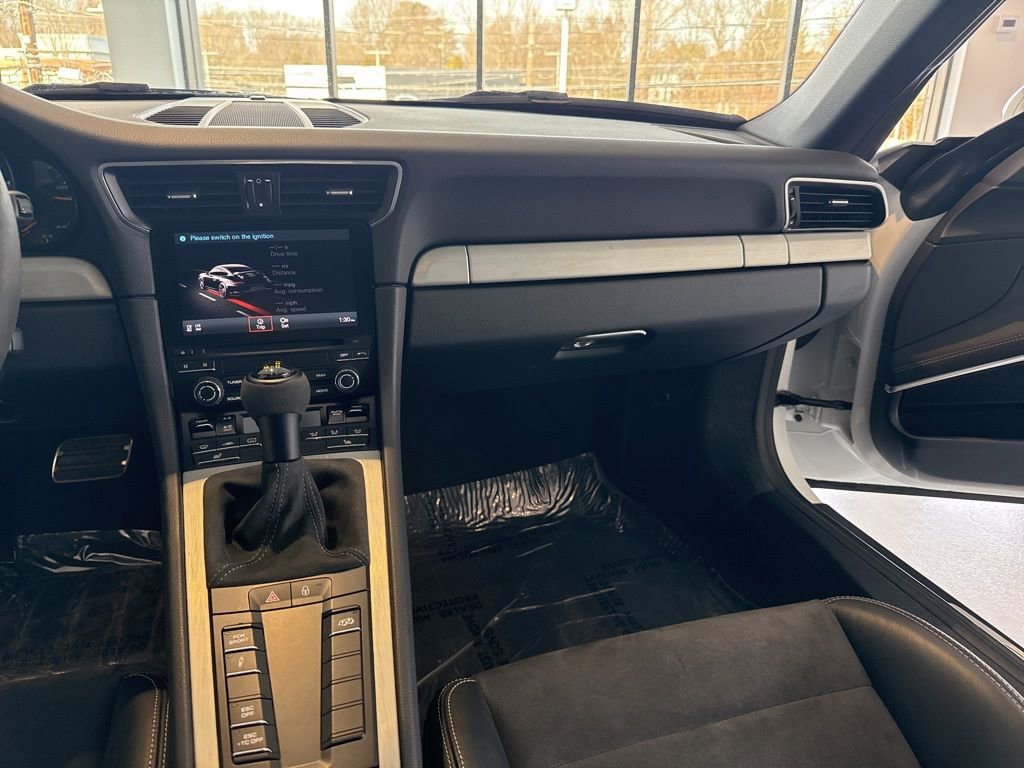 Used 2018 Porsche 911 GT3 image 38