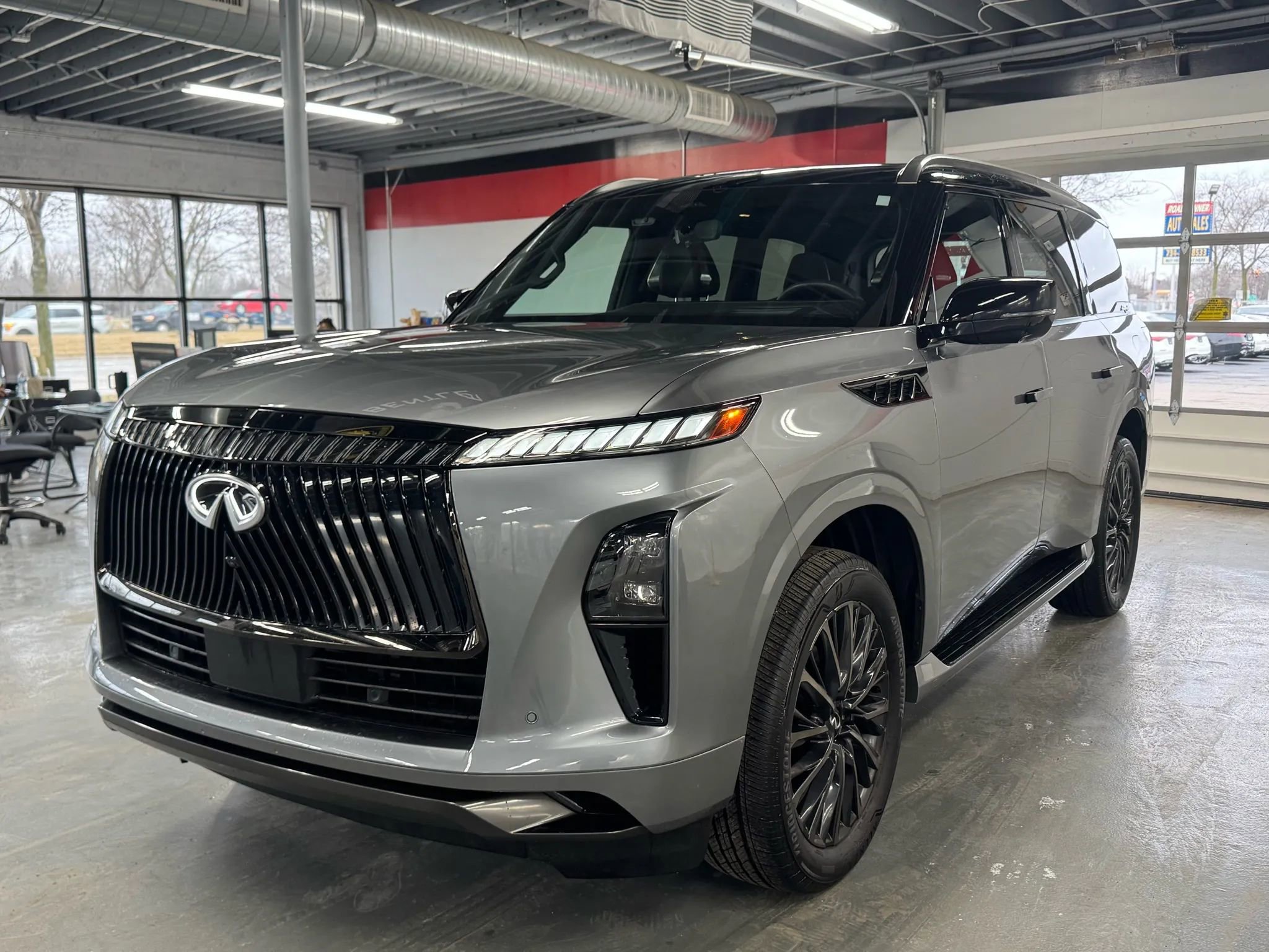 Used 2025 INFINITI QX80 Autograph