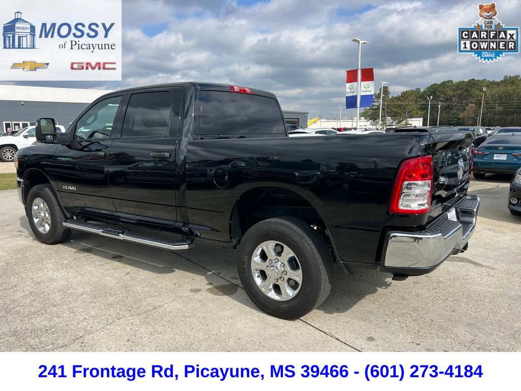 Used 2024 RAM 2500 Big Horn w/ Bed Utility Group image 3