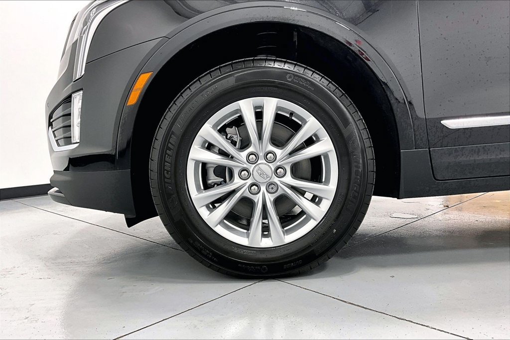 New 2026 Cadillac XT5 Luxury w/ LPO, Floor Liner Package FWD image 29