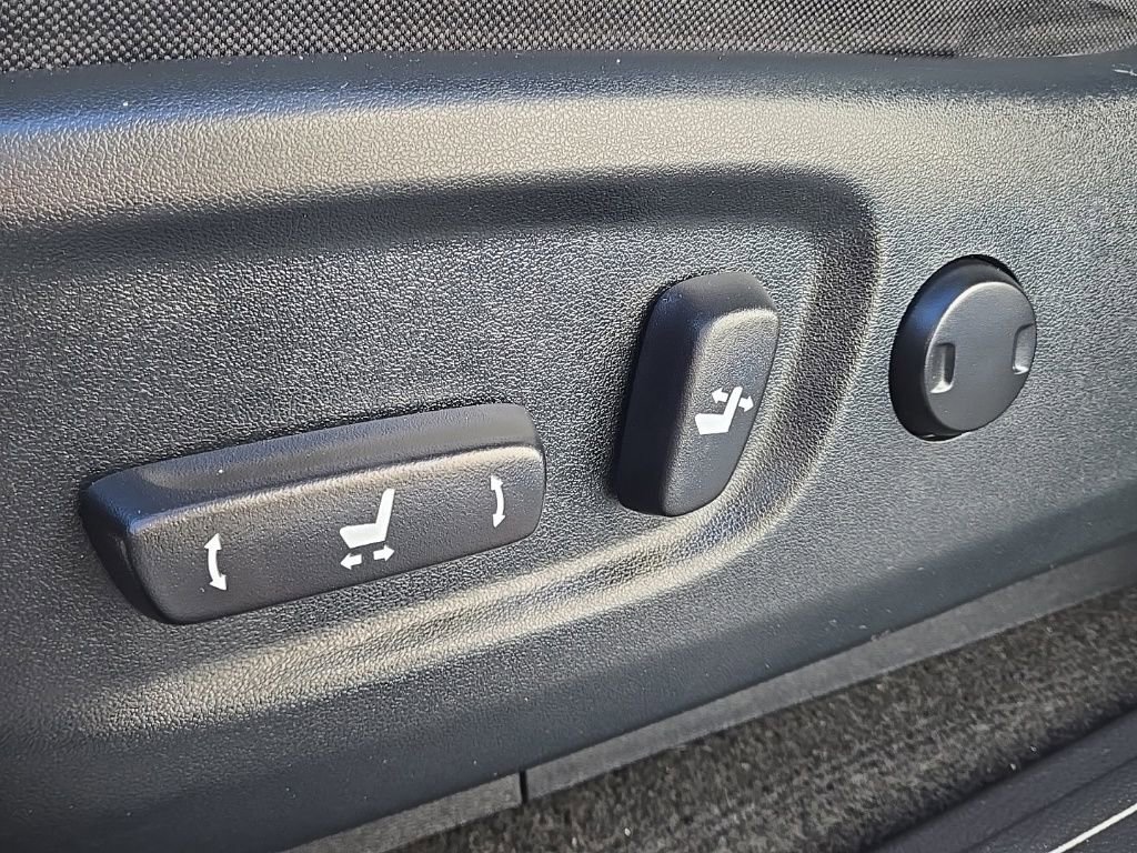 Used 2024 Toyota 4Runner SR5 image 15