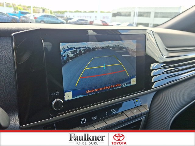 Certified 2025 Toyota Camry SE FWD image 17