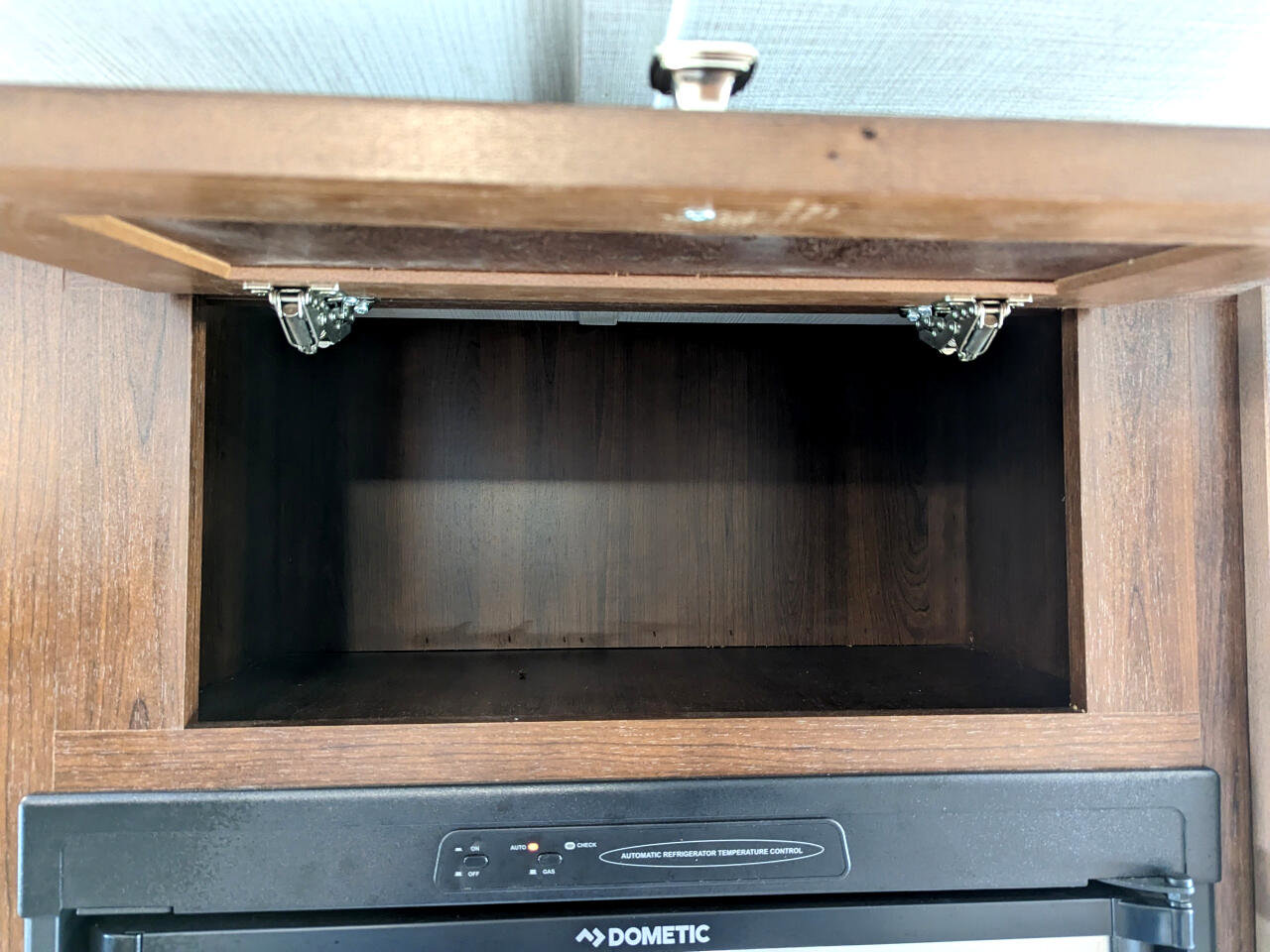 Used 2019 Chevrolet Express 4500 w/ RV Package RWD image 65