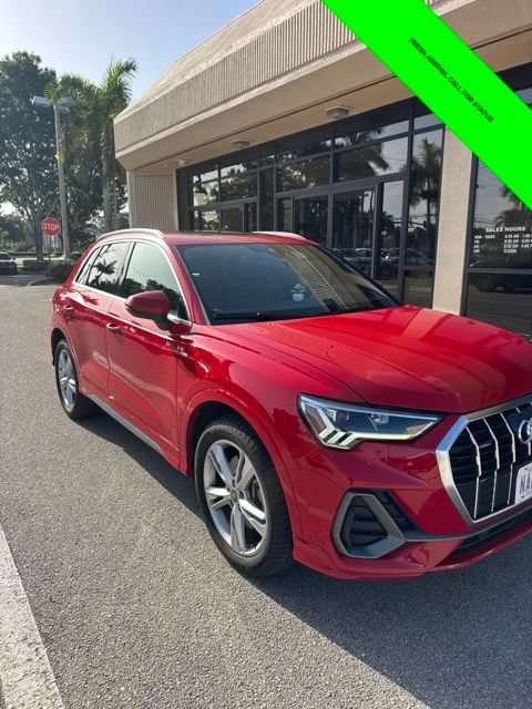 Used 2020 Audi Q3 2.0T Premium Plus w/ Premium Plus Package AWD/4WD image 12