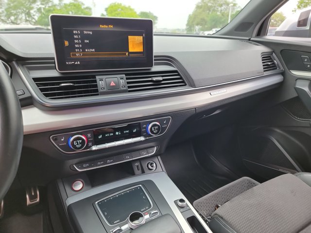 Used 2018 Audi SQ5 Prestige w/ Prestige Package AWD/4WD image 18