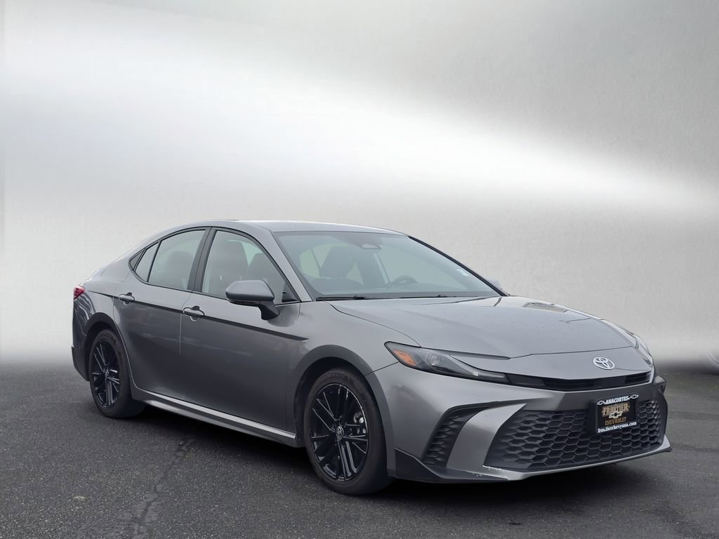 Used 2025 Toyota Camry SE