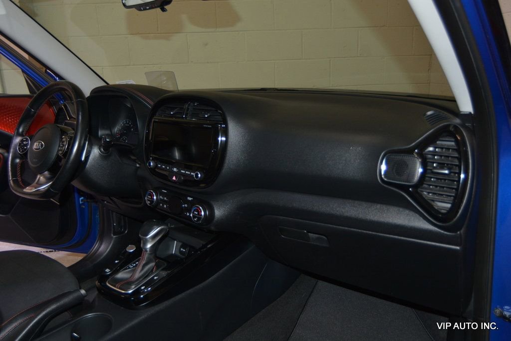 Used 2020 Kia Soul GT-Line Turbo image 12