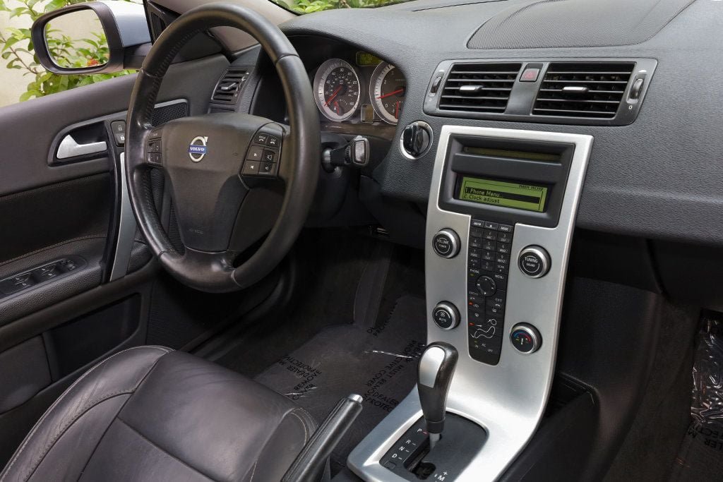 Used 2012 Volvo C70 T5 FWD image 30