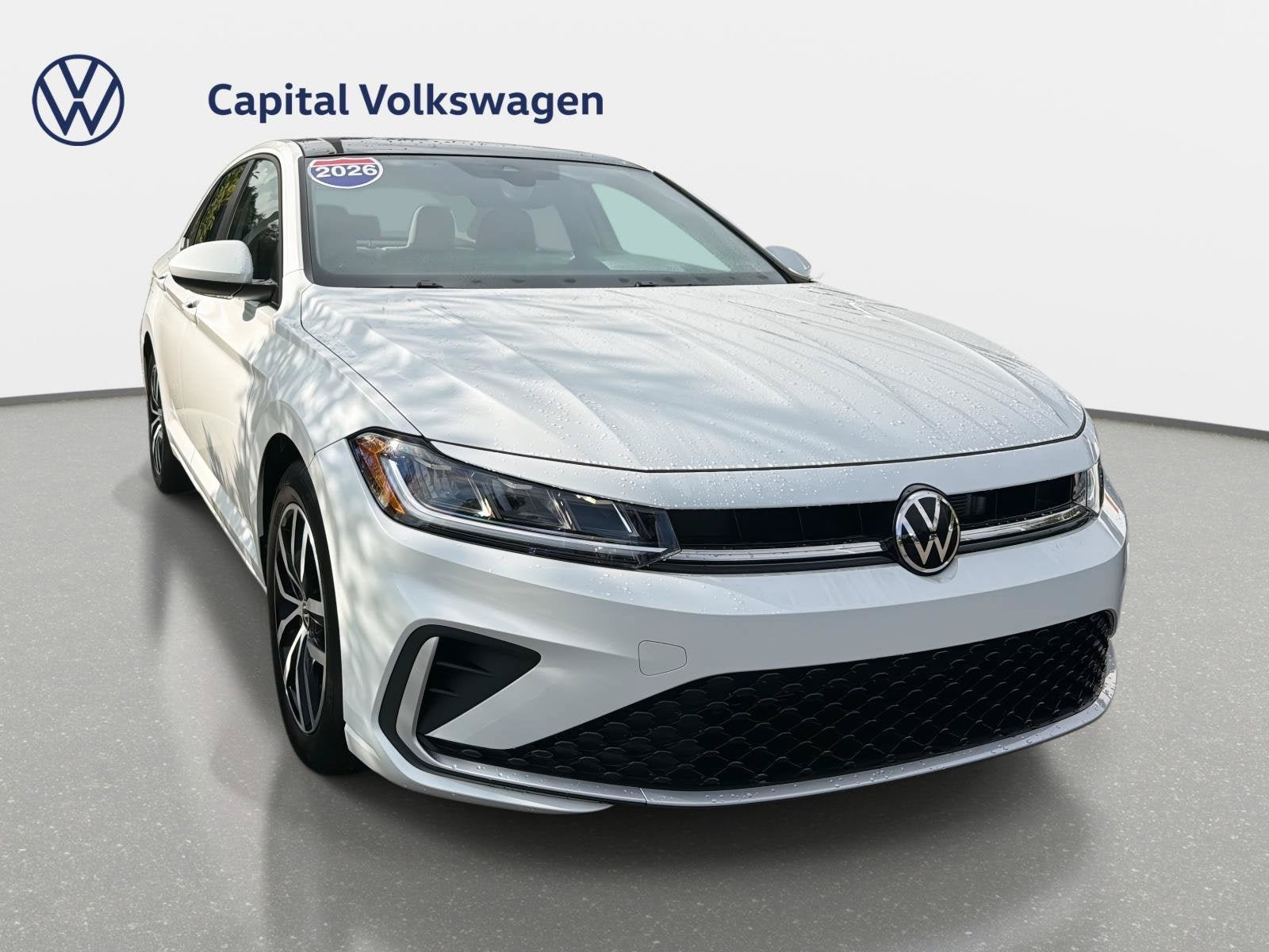 Used 2026 Volkswagen Jetta SE FWD image 3