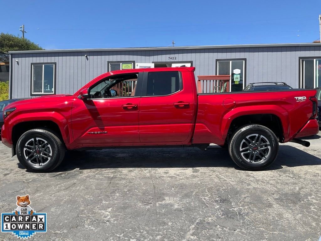 Used 2024 Toyota Tacoma TRD Sport w/ TRD Sport Upgrade Package AWD/4WD image 5