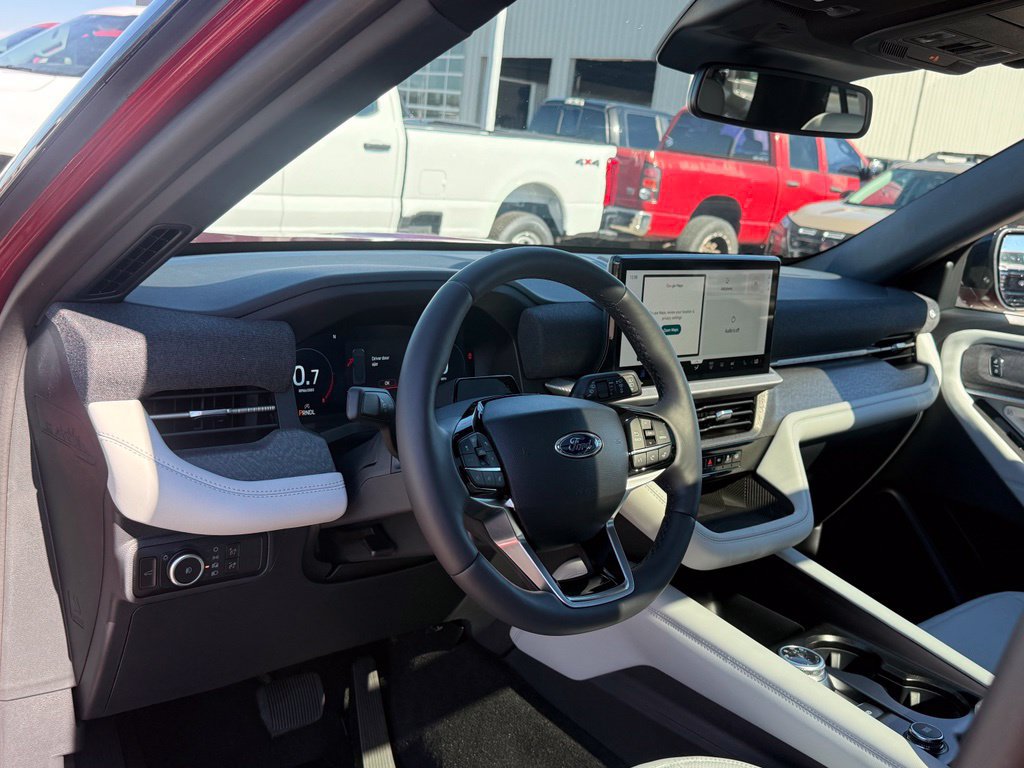 New 2027 Ford Explorer Platinum AWD/4WD image 4