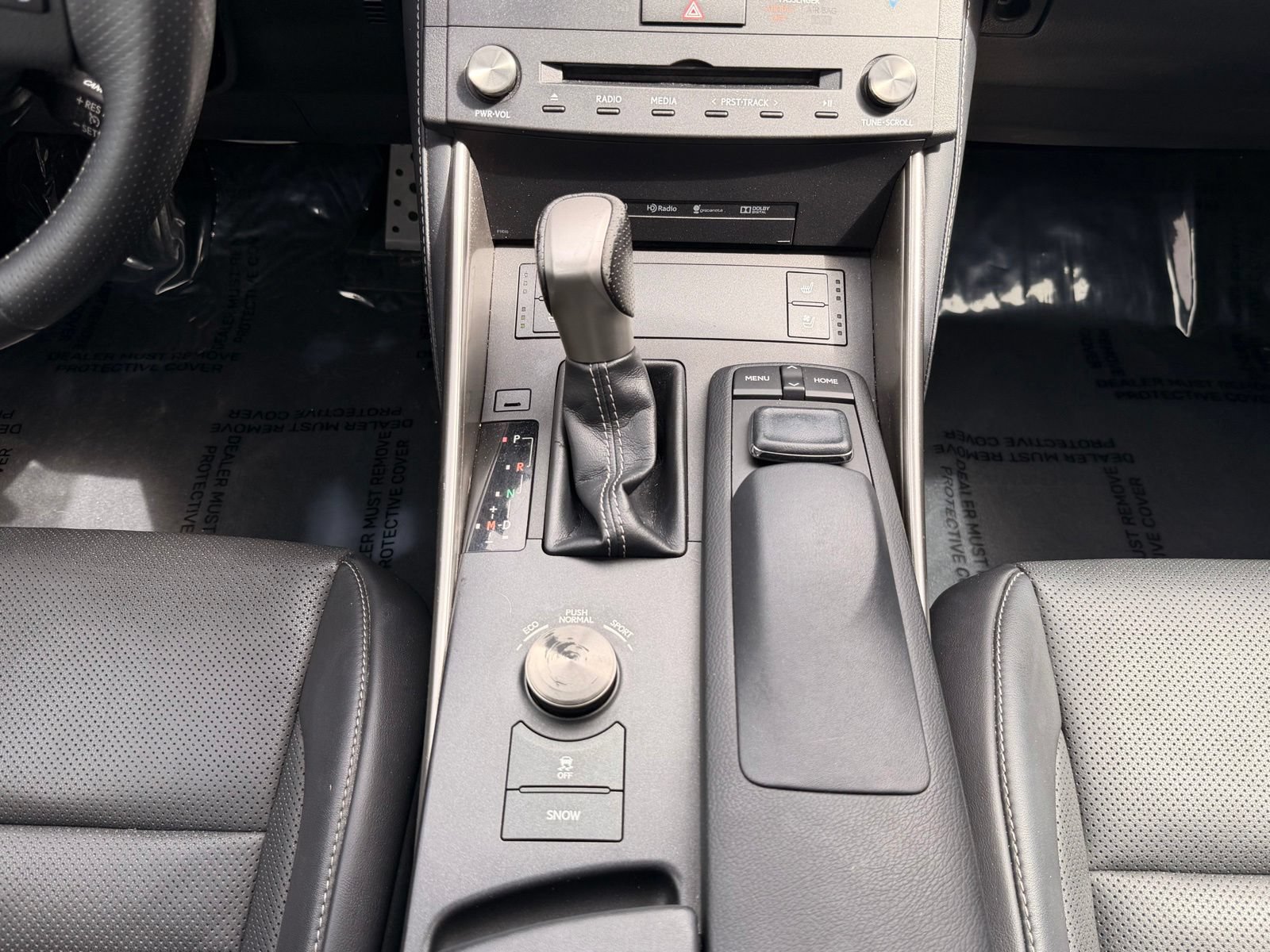 Used 2015 Lexus IS 250 w/ F-Sport Package RWD image 27