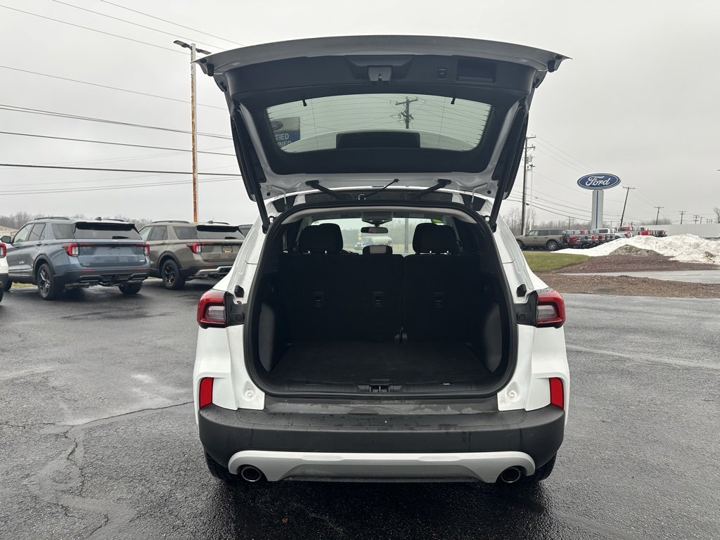 Used 2023 Ford Escape Active image 5