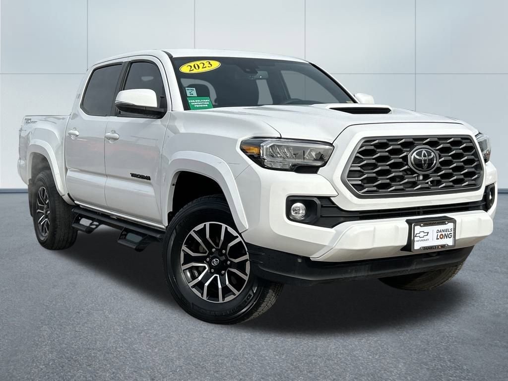 Used 2023 Toyota Tacoma TRD Sport image 35