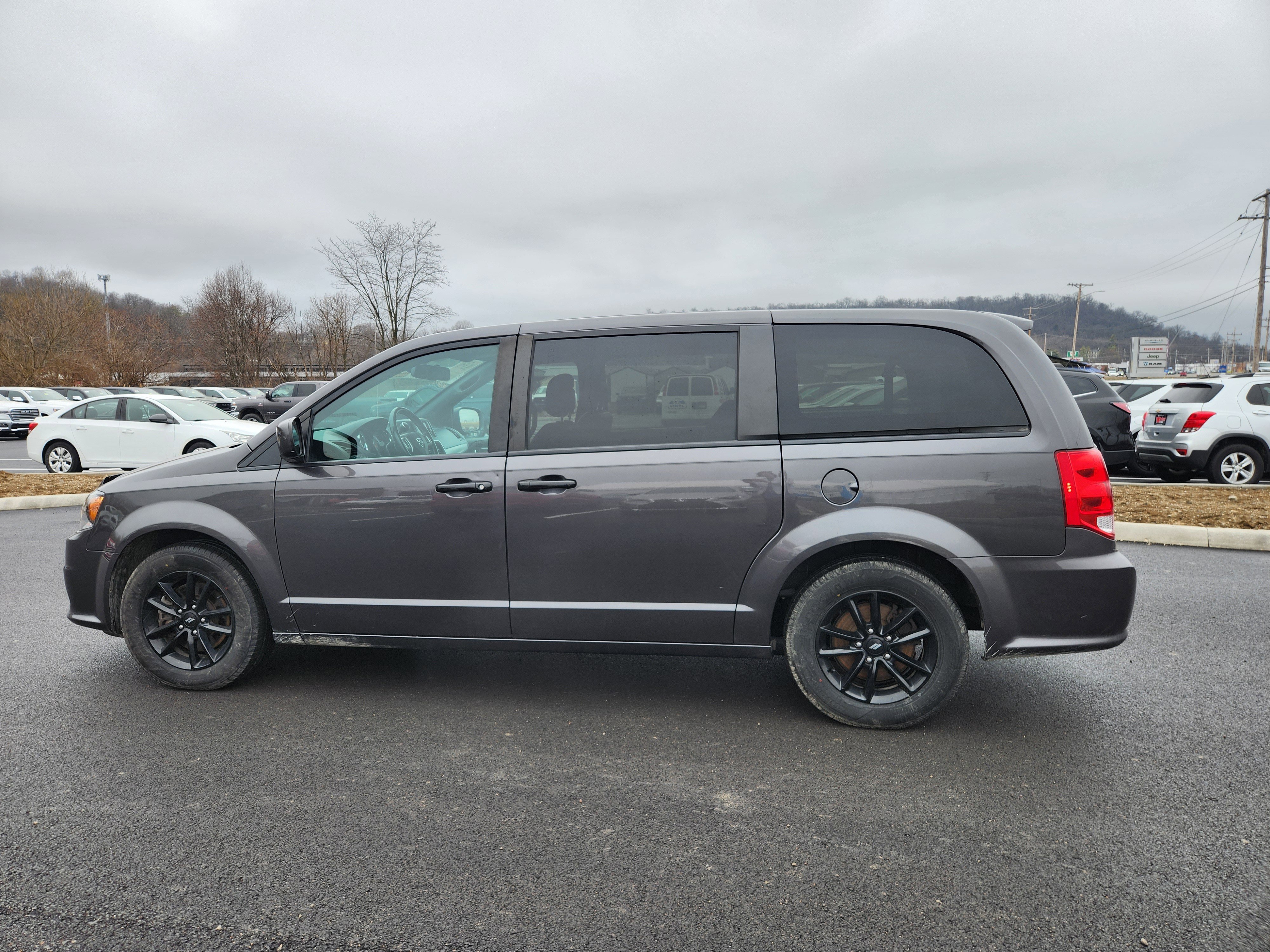 Used 2020 Dodge Grand Caravan GT image 17