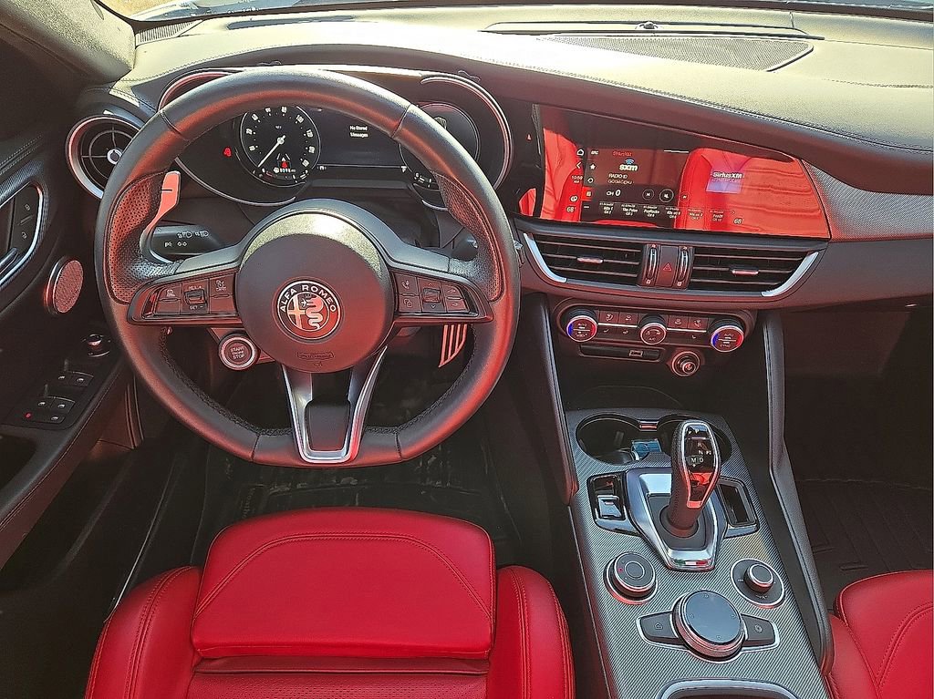 Used 2024 Alfa Romeo Giulia Veloce image 20