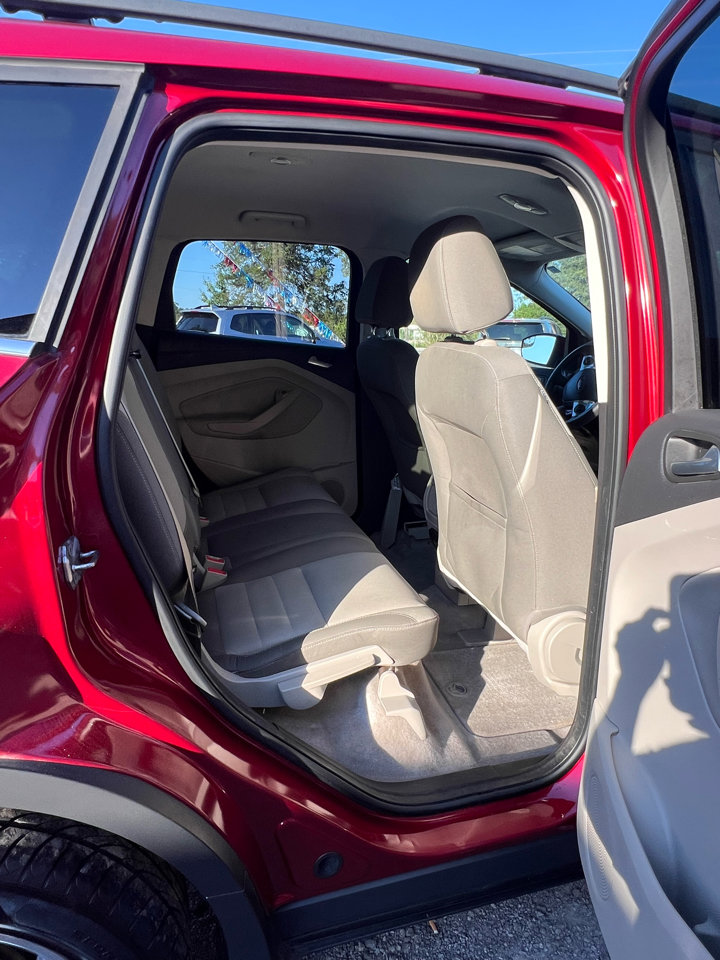 Used 2013 Ford Escape SE image 14