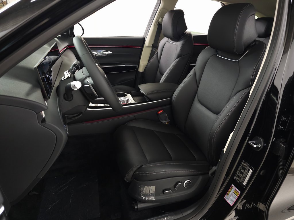 Used 2026 Genesis GV70 2.5T image 11