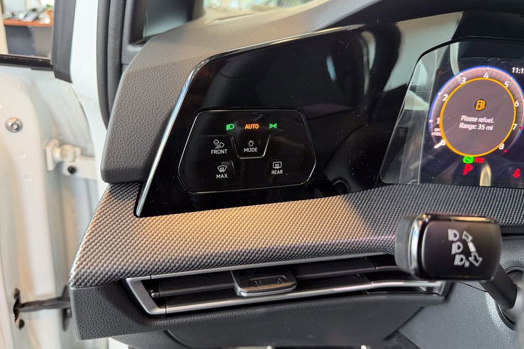 New 2026 Volkswagen Golf w/ Euro Style Package image 20