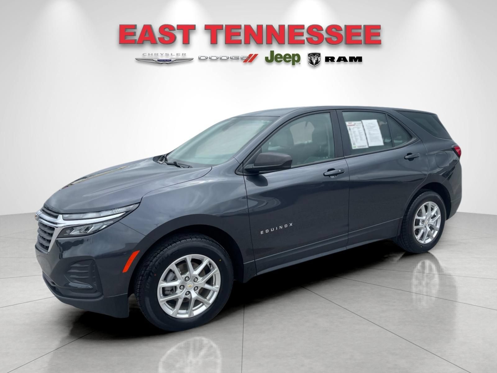 Used 2022 Chevrolet Equinox LS AWD/4WD image 7