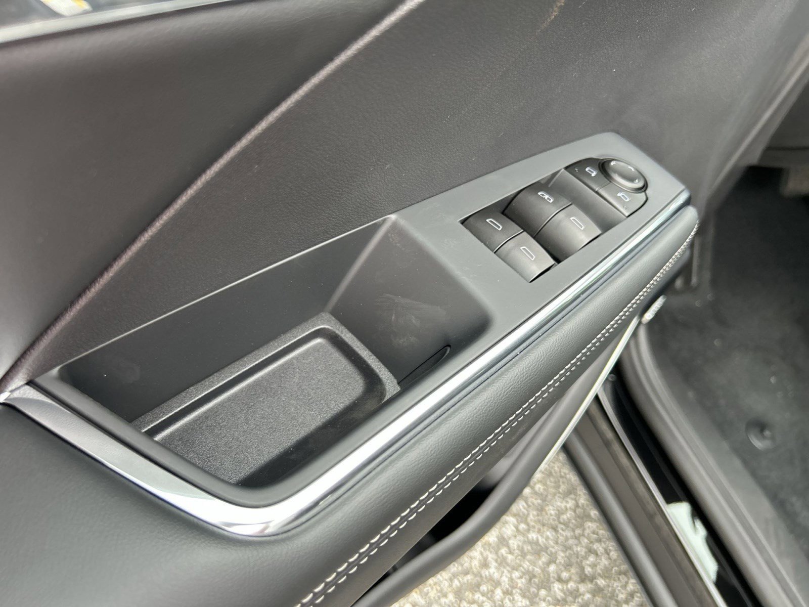 New 2026 GMC Acadia Elevation w/ Elevation Premium Package image 14