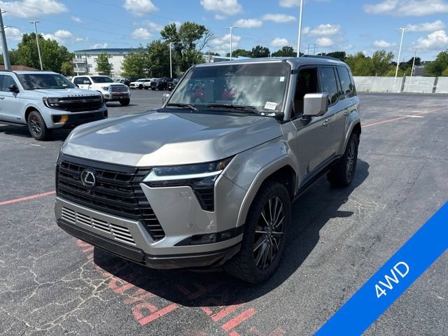 Used 2025 Lexus GX 550 AWD/4WD image 3