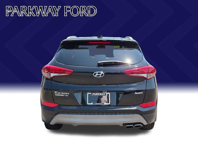 Used 2018 Hyundai Tucson Sport FWD image 4