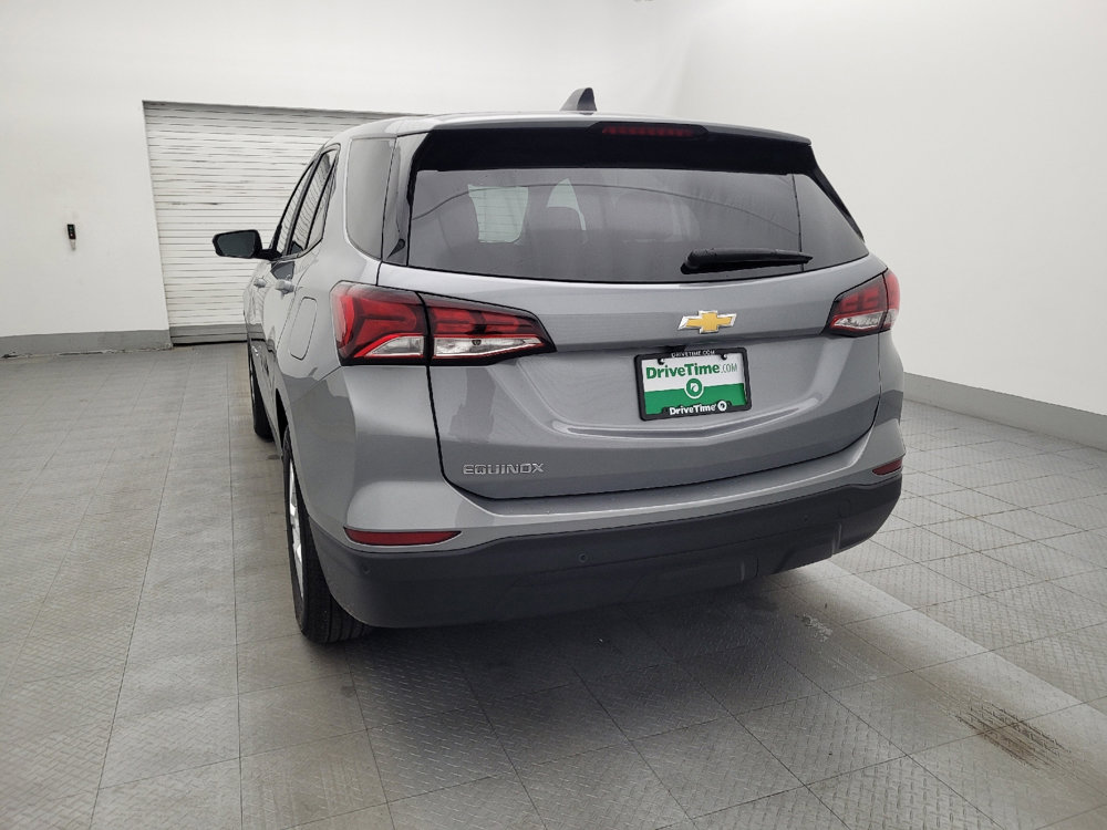 Used 2023 Chevrolet Equinox LS w/ LS Convenience Package image 6