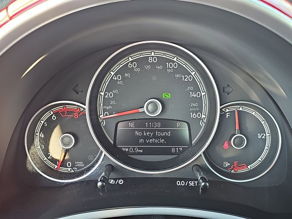 Used 2019 Volkswagen Beetle 2.0T SE image 21