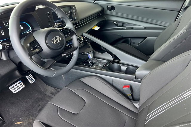 New 2026 Hyundai Elantra SEL Sport image 10