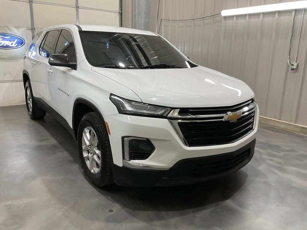Used 2022 Chevrolet Traverse LS