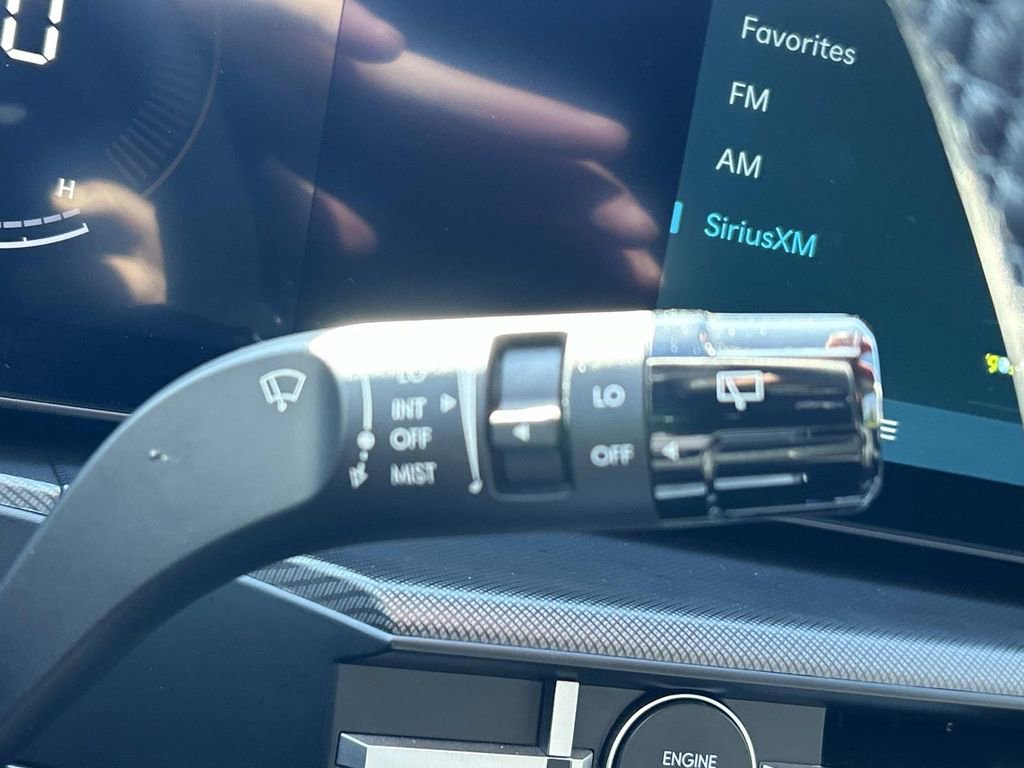 Used 2025 Hyundai Santa Fe SEL image 31