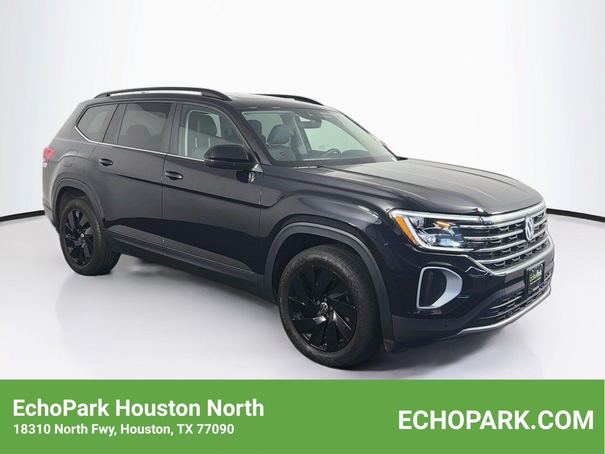 Used 2025 Volkswagen Atlas SE