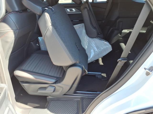 New 2026 Ford Explorer ST-Line w/ ST-Line Street Pack AWD/4WD image 20